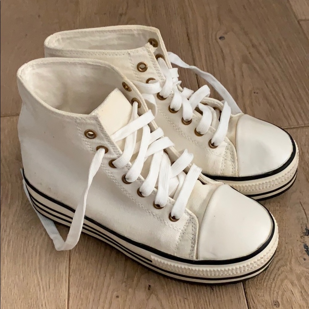 Platform white sneakers